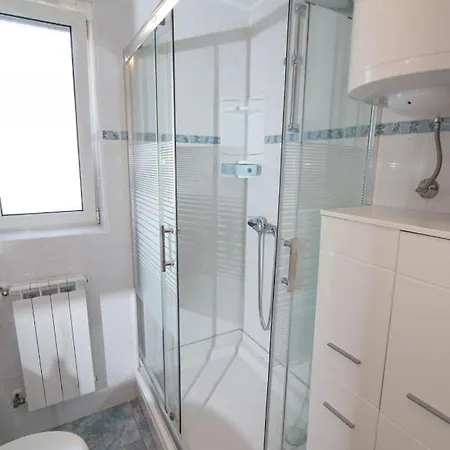 Jasna B4 * Veli Losinj